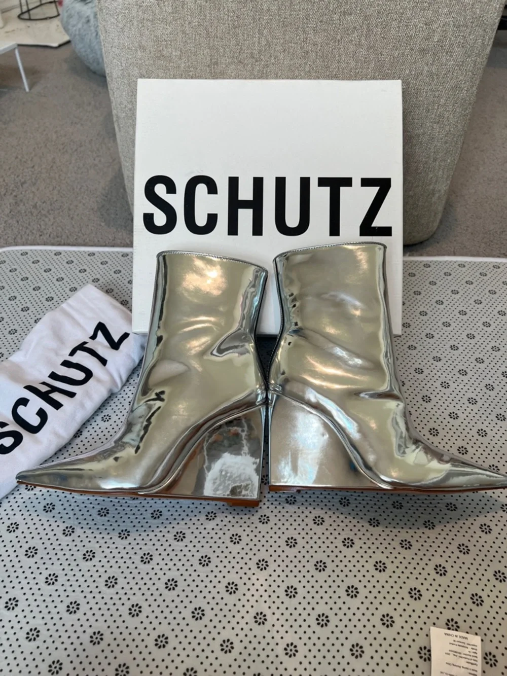 SCHUTZ reposhing this